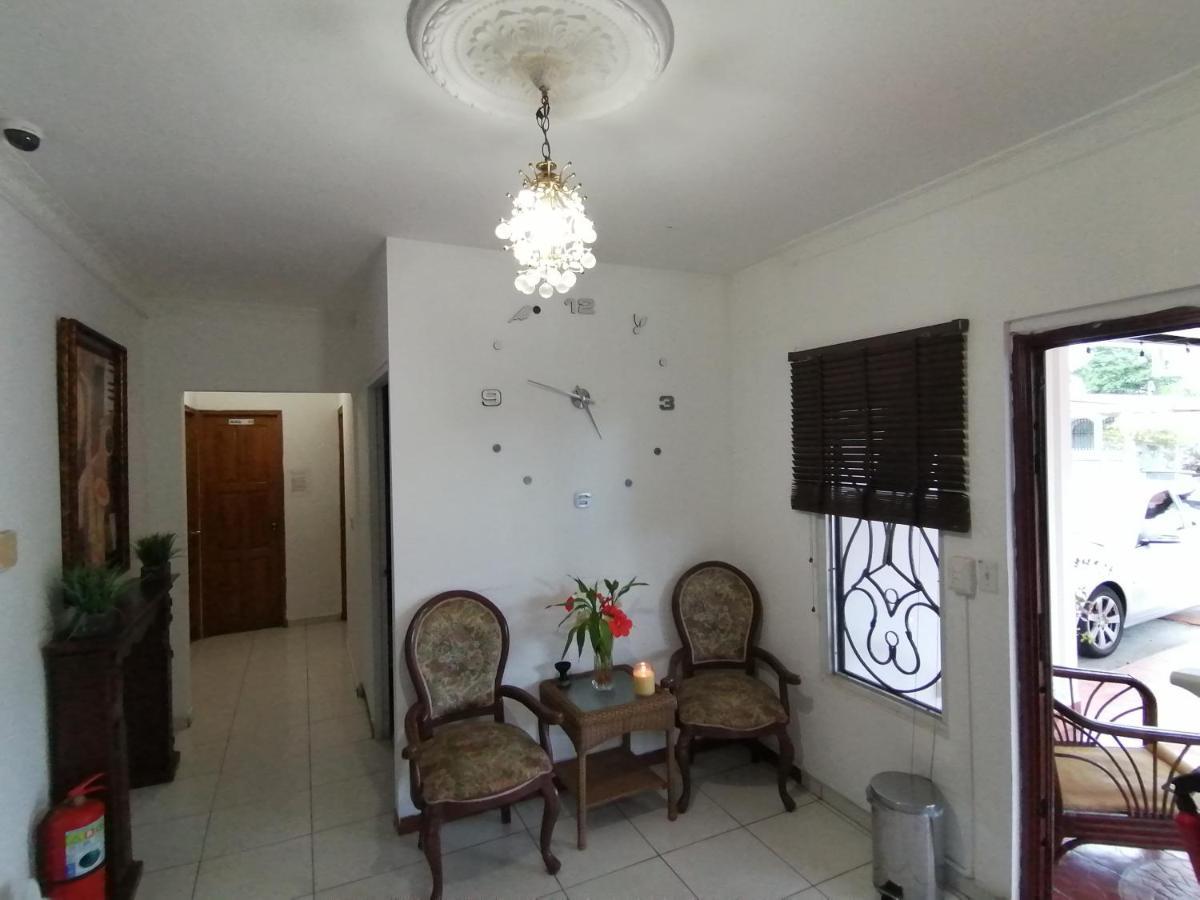 Hostal Compostela Inn David Buitenkant foto