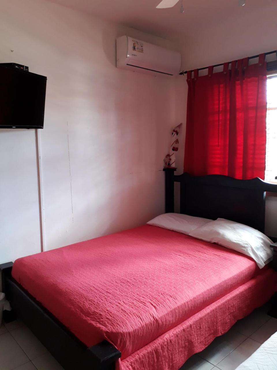 Hostal Compostela Inn David Buitenkant foto
